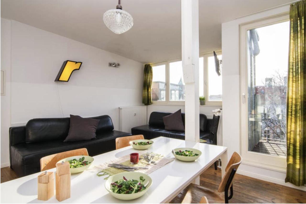Mooeve Friedrichs Mid Apartment Berlin Bagian luar foto