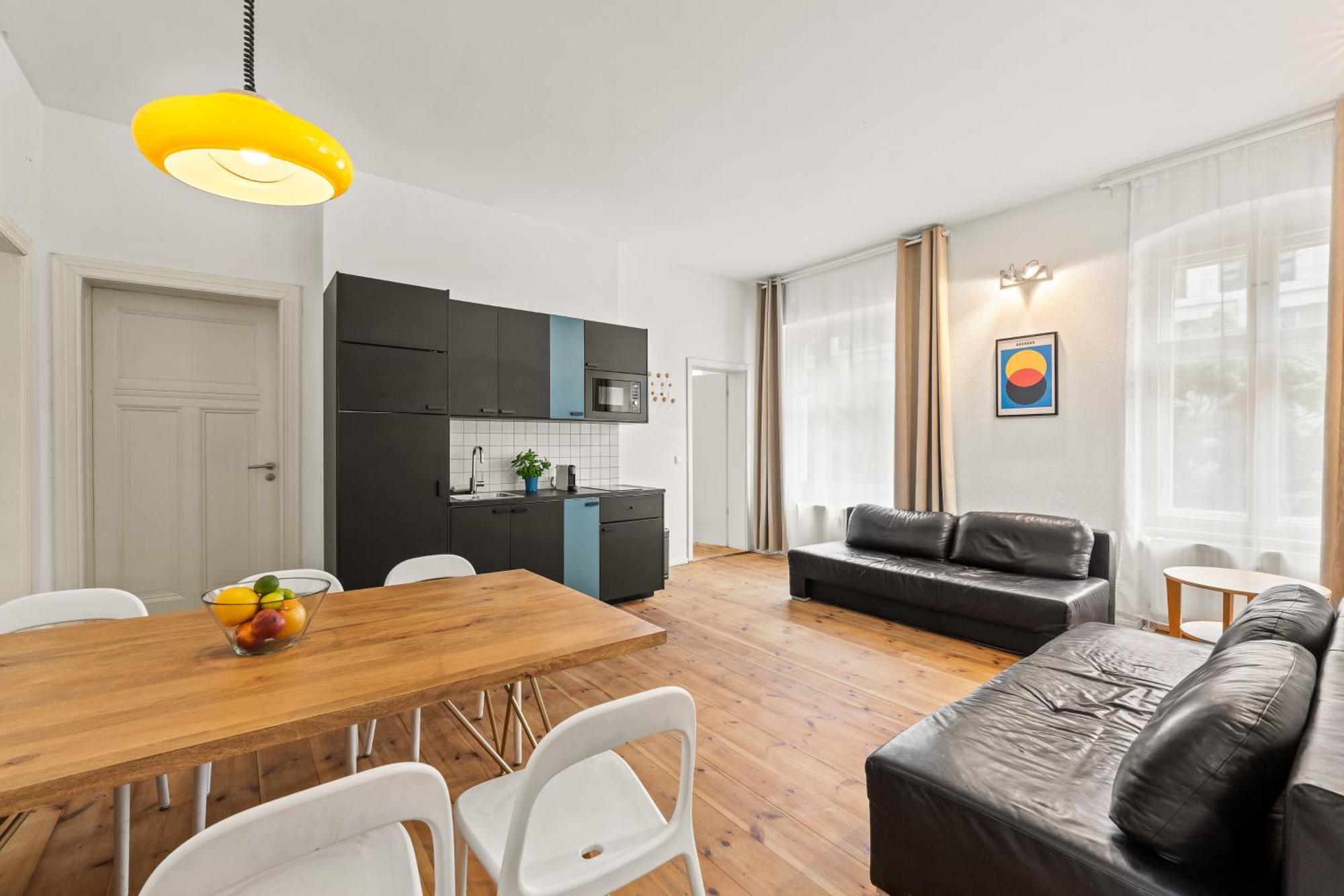 Mooeve Friedrichs Mid Apartment Berlin Bagian luar foto